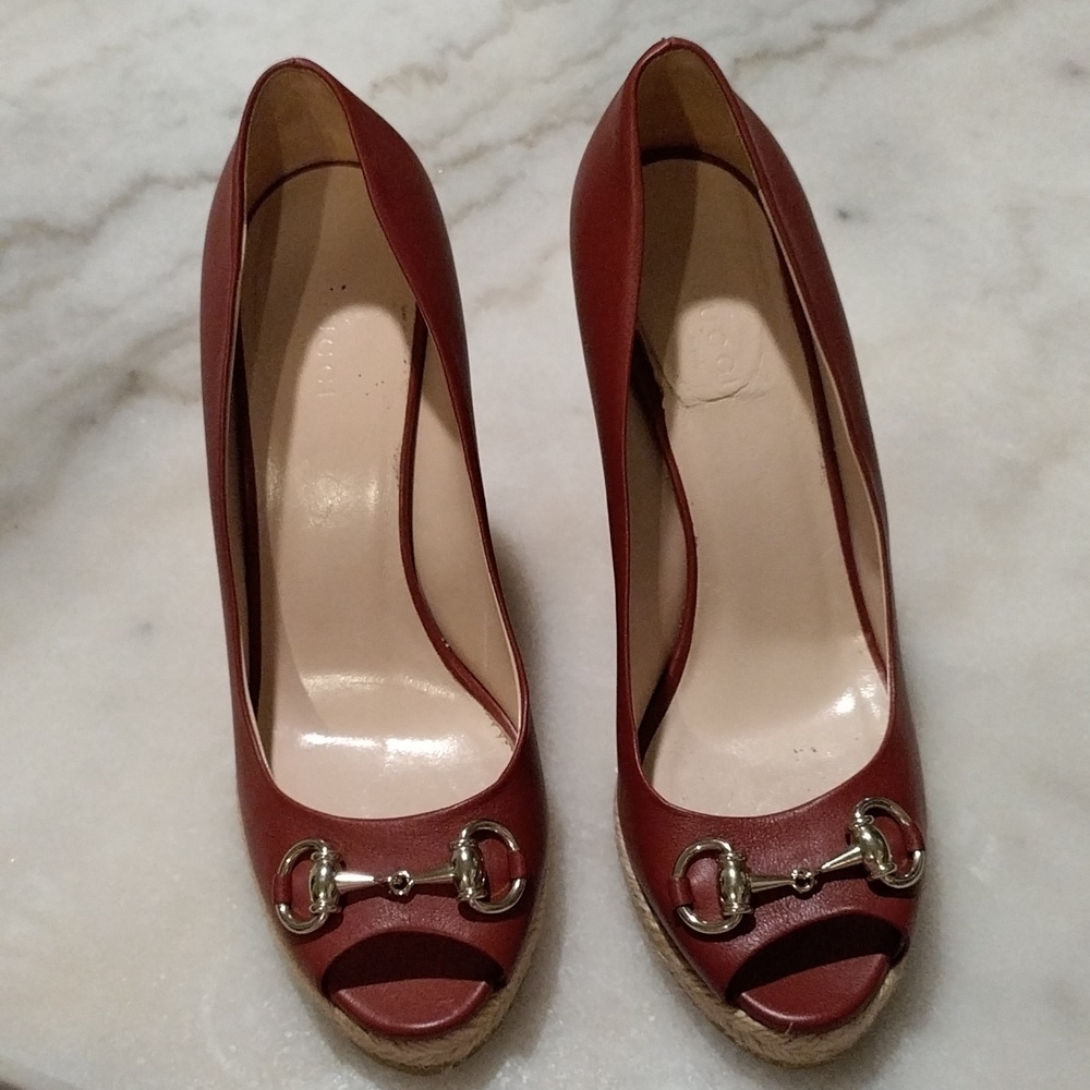 Gucci shoes women's size 38